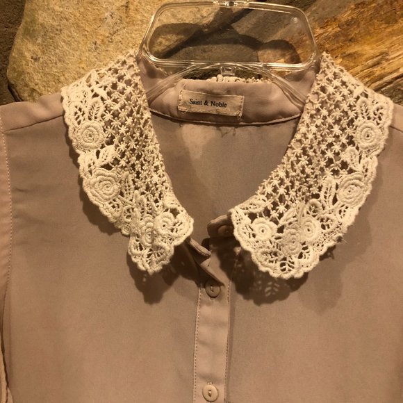 sheer sleeveless button up - Picture 4 of 5